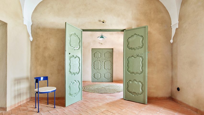Interiors of Casa Villalba de los Barros, designed by Lucas y Hernández-Gil