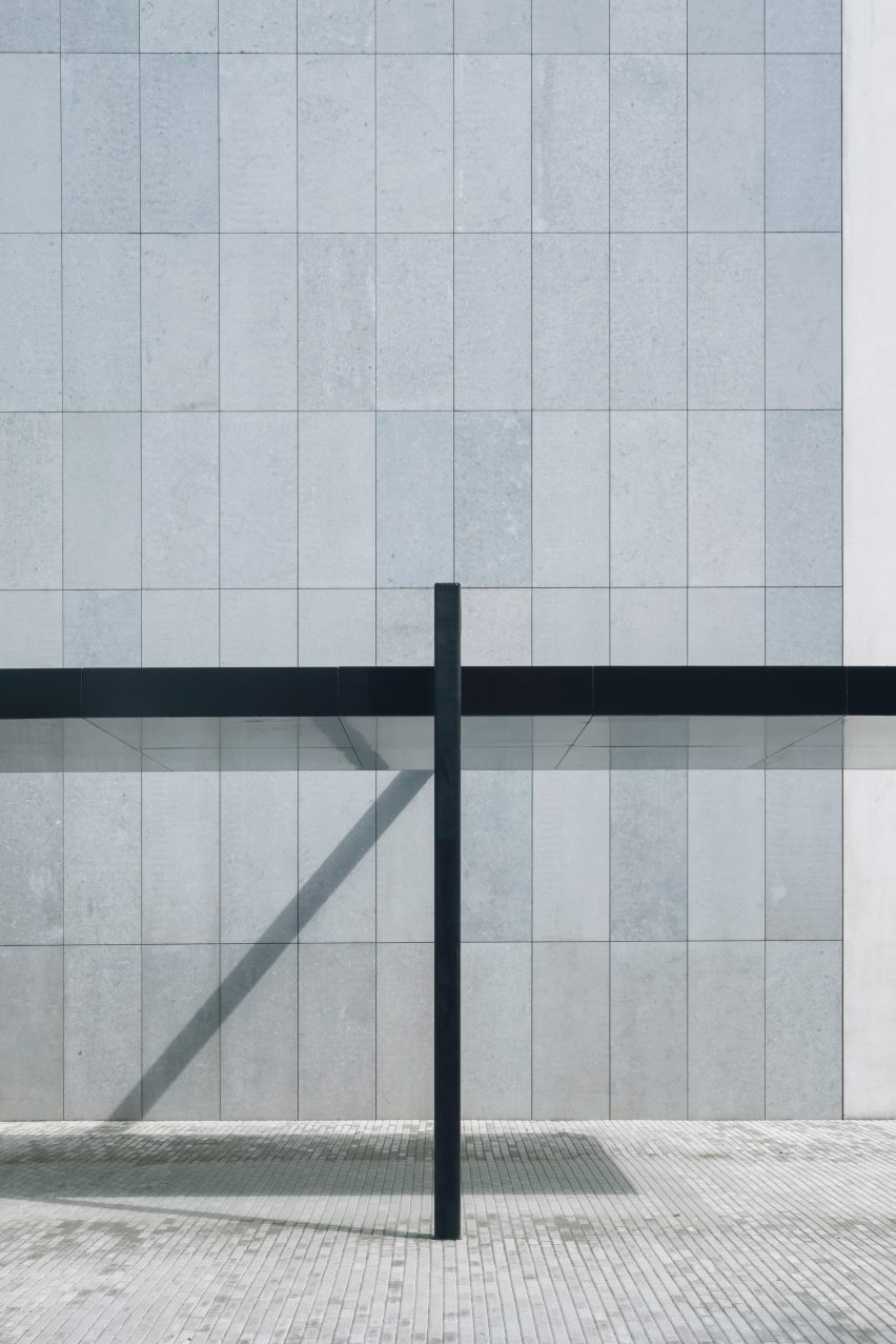 Cube Education and Self-Study Centre at Tilburg University in The Netherlands by KAAN Architecten