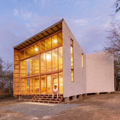 Don Juan House by Emilio Lopez