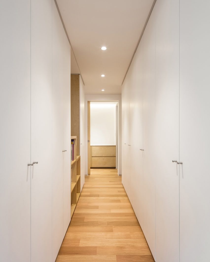 Five-Storey House by stpmj