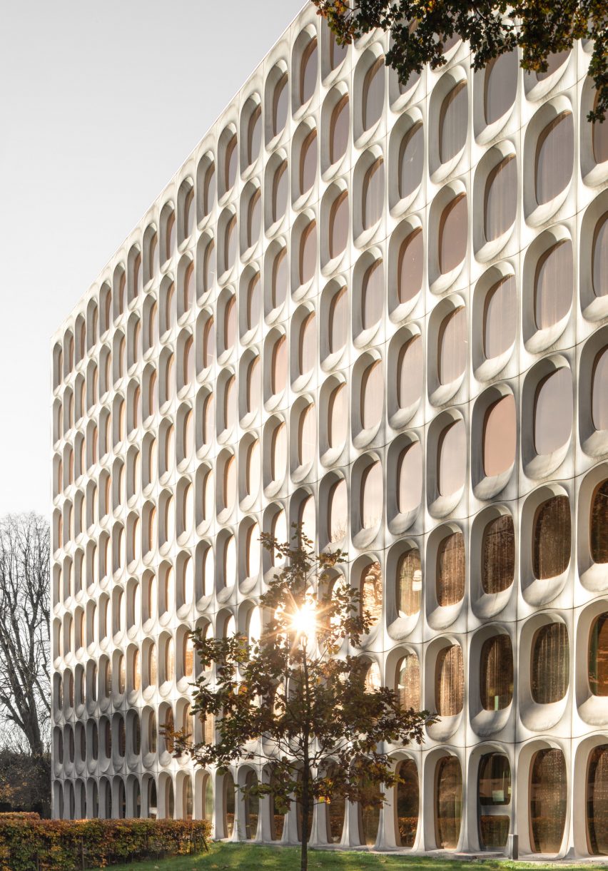 Fosbury & Sons Boitsfort offices designed by Going East