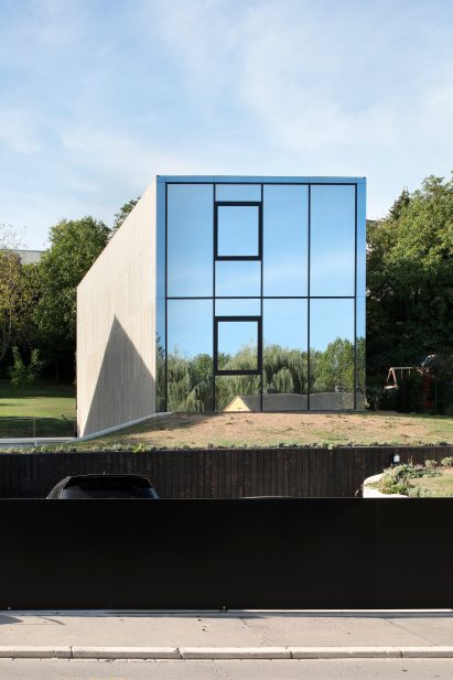 Hercule by 2001 in Luxembourg