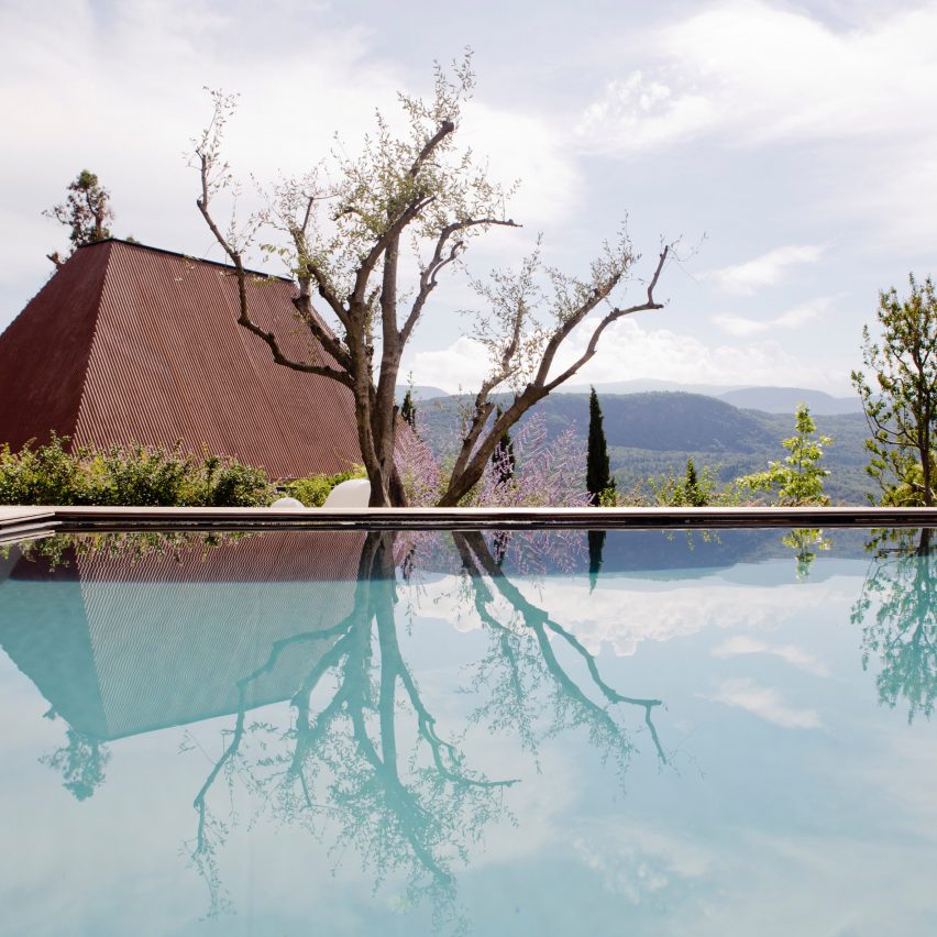 Urlaub Architektur's Holiday Architecture book roundup: Villa Baronessina by Walter Agonese and Manfred Alois Mayr