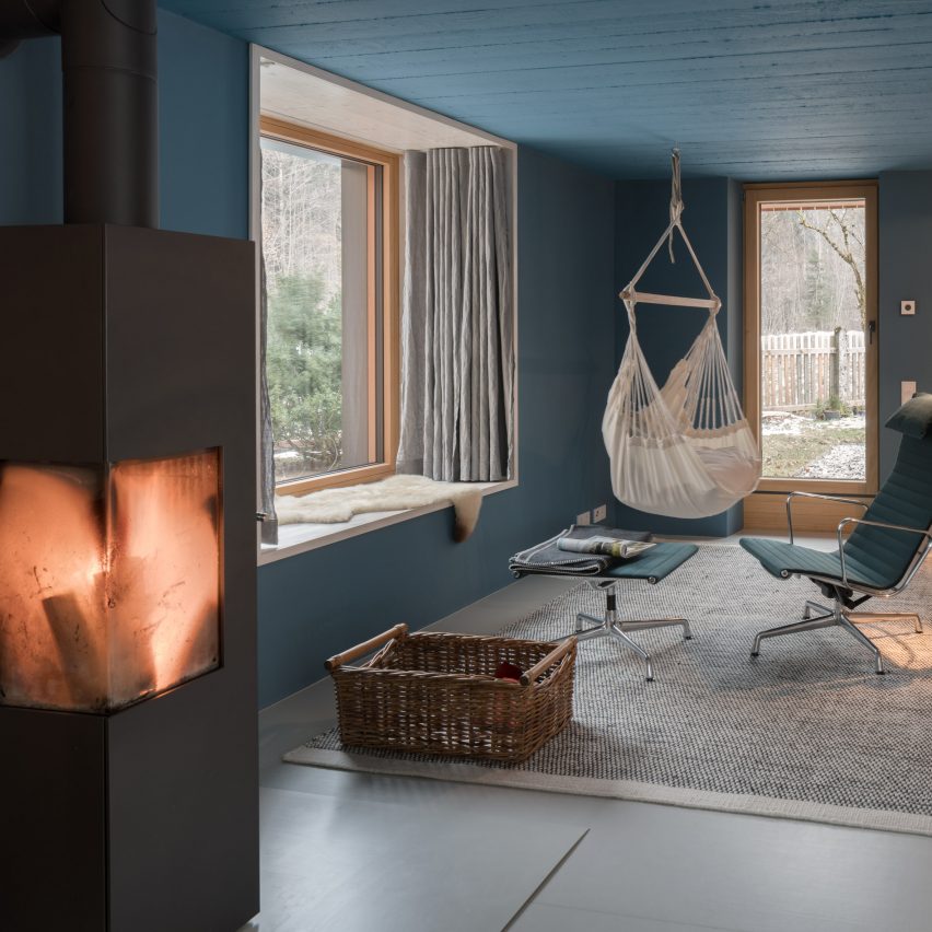 Urlaub Architektur's Holiday Architecture book roundup: Steinhaus am Auerbach by Arnhard und Eck Architekten