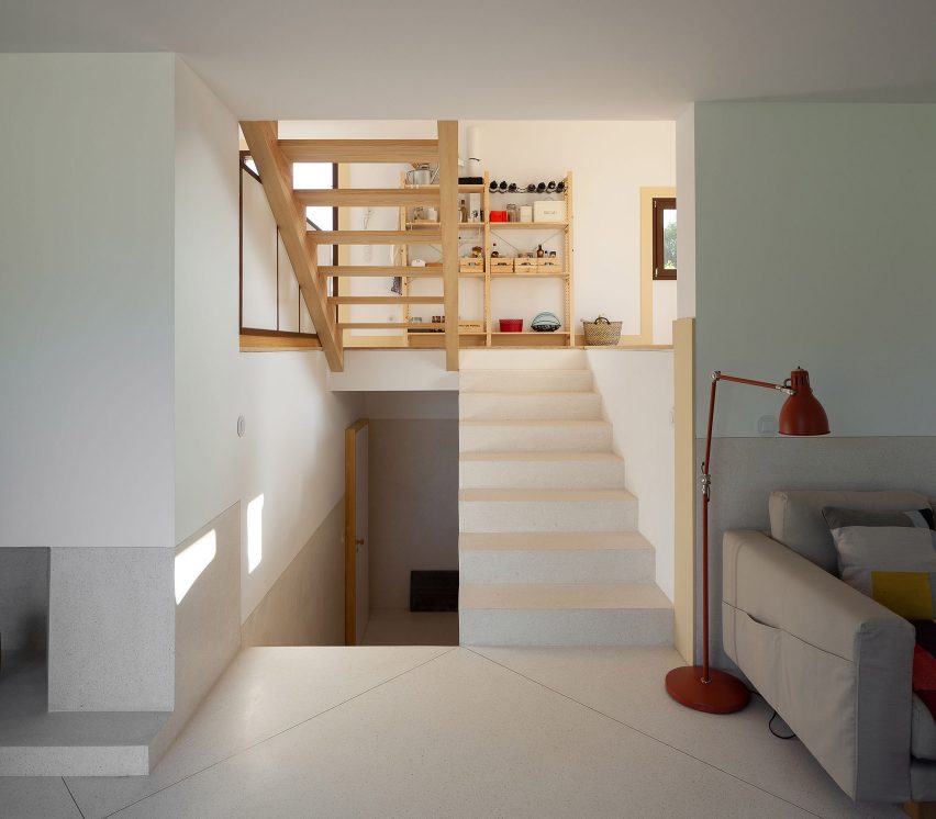 House in Afife by Guilherme Machado Vaz