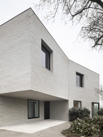 House J-VC by Graux & Baeyens in Ghent, Belgium