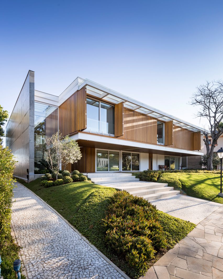 Jardim do Sol house by Hype Studio