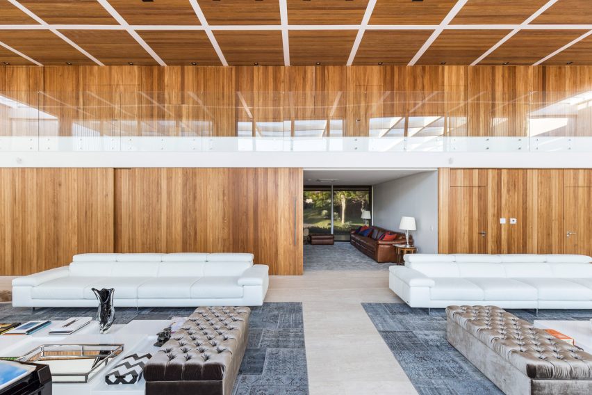 Jardim do Sol house by Hype Studio