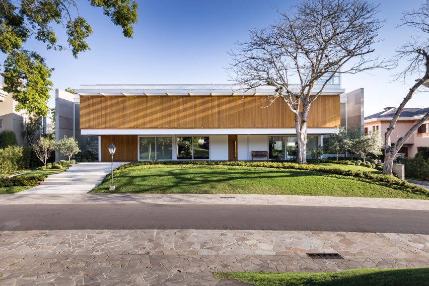 Jardim do Sol house by Hype Studio