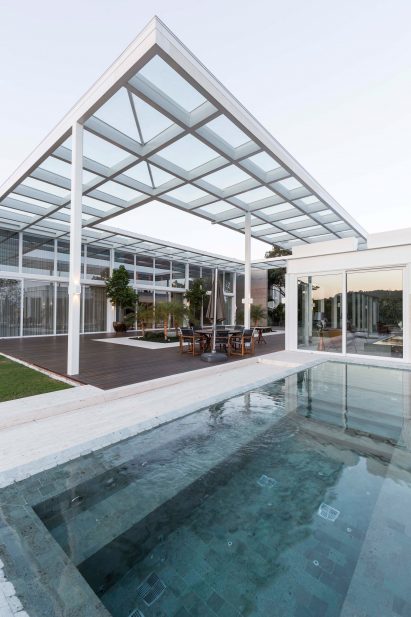 Jardim do Sol house by Hype Studio