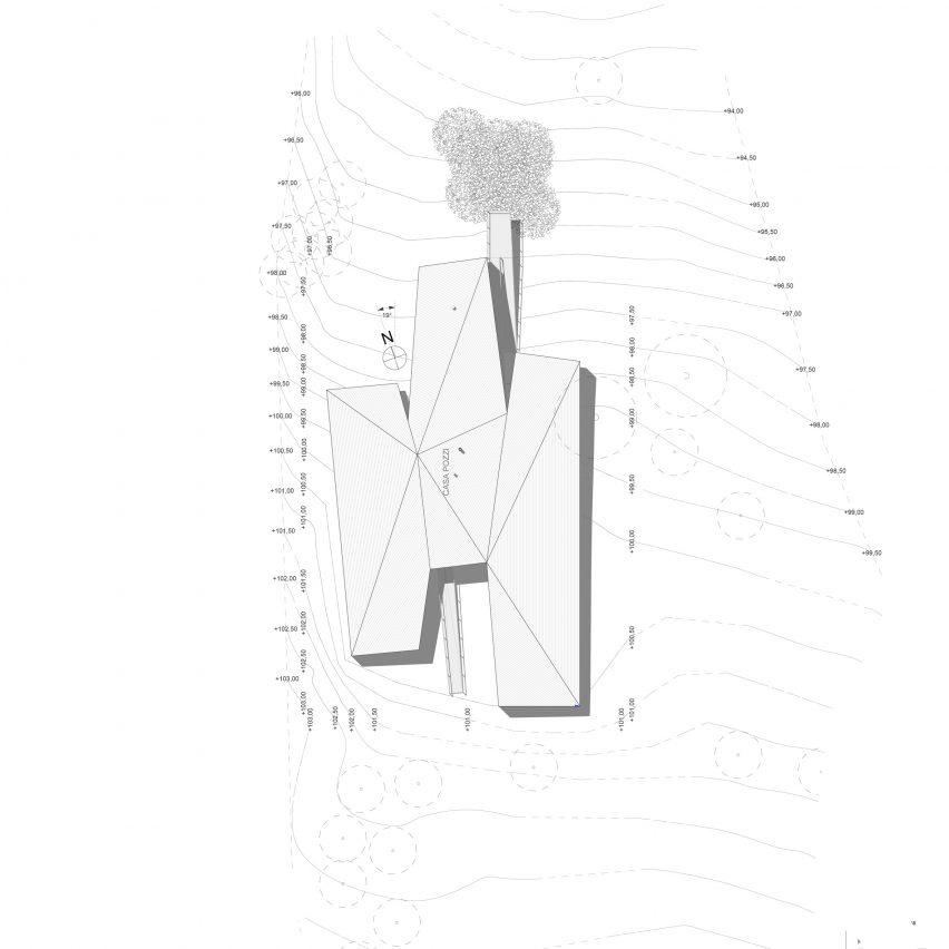 LLU House by Equipo Cazú Zegers