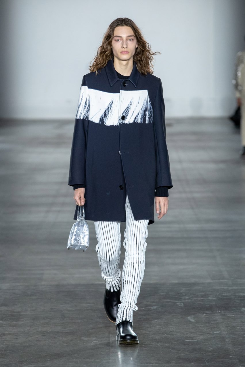 Plastic fashion LFMW