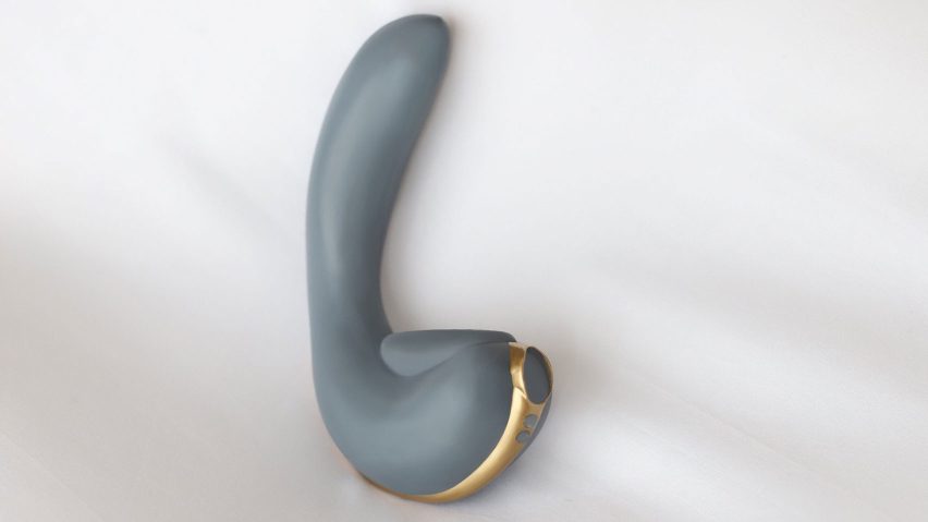 Lora DiCarlo sex toy Osé