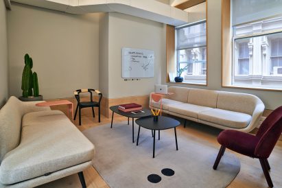 Meet in Place by Float Studio