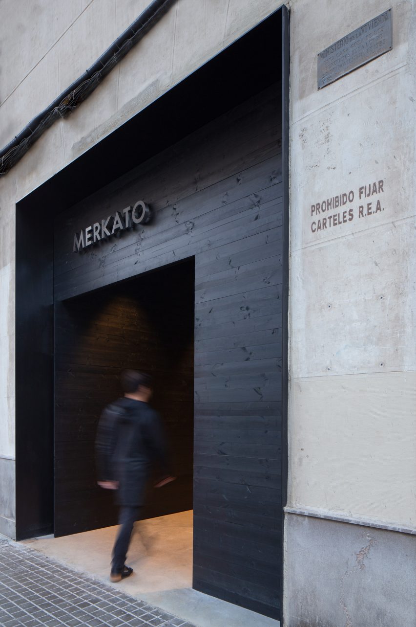 Exterior of Merkato restaurant, designed by Francesc Rifé Studio