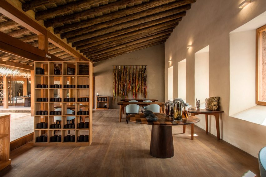 Mill Centro restaurant by Estudio Rafael Freyre