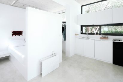 MonoCabin by Mandalaki Studios