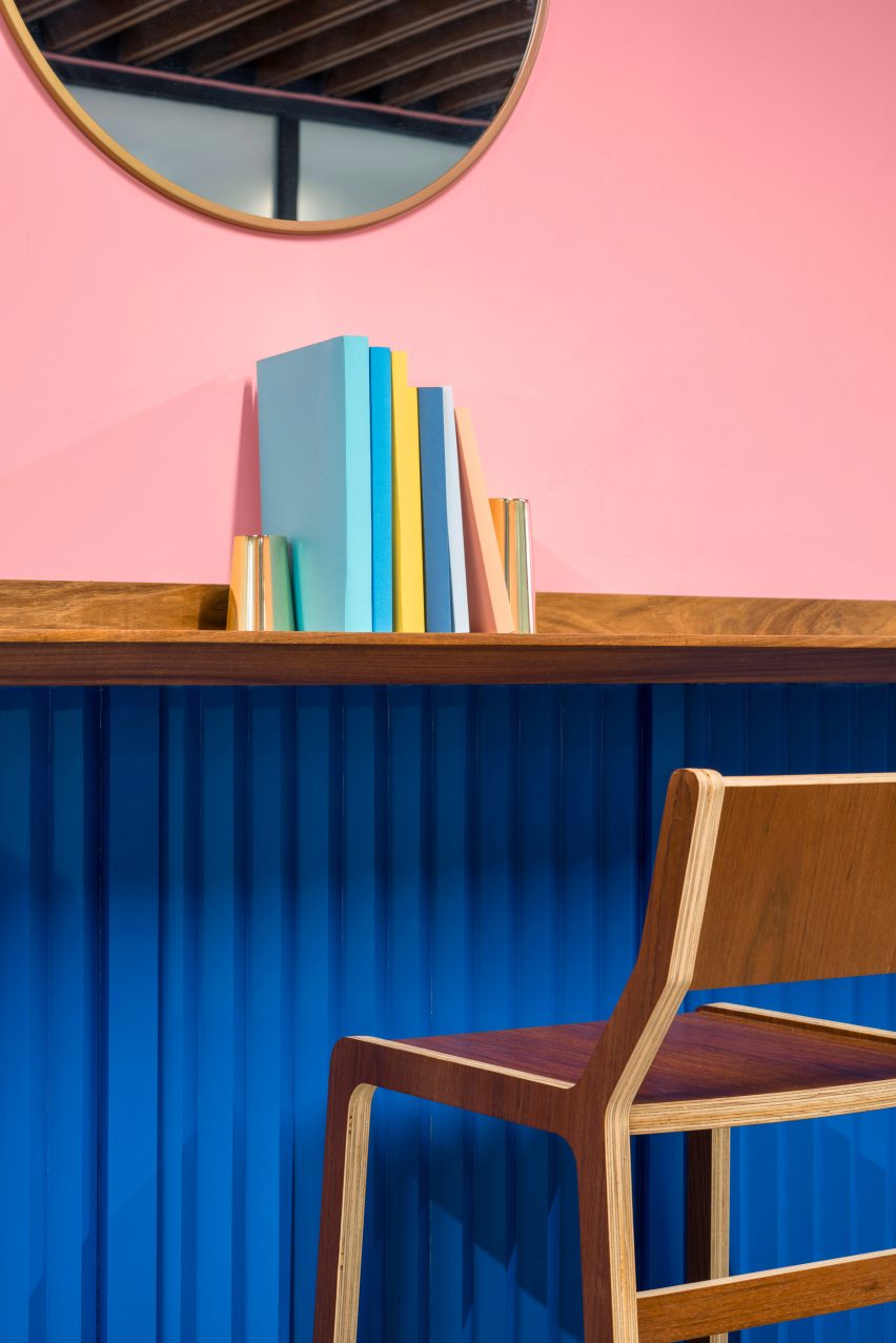Motin by Futura