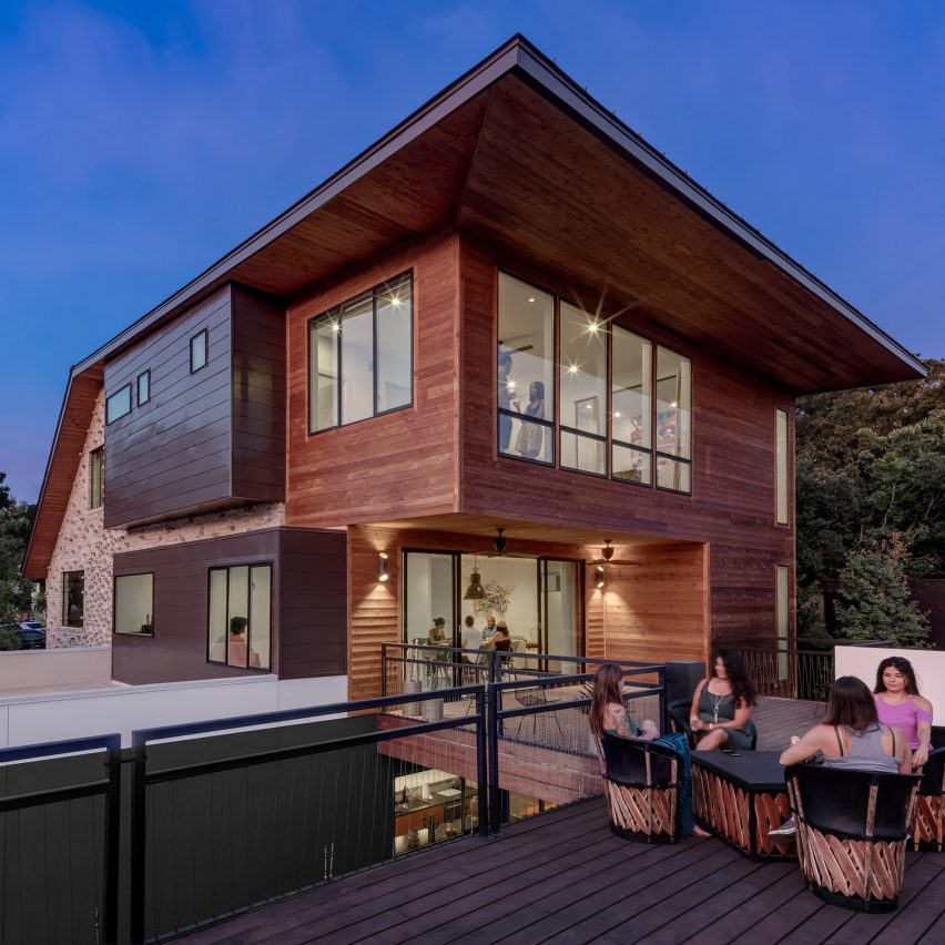 Mullet House by Matt Fajkus Architecture