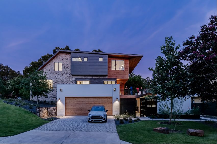 Mullet House by Matt Fajkus Architecture