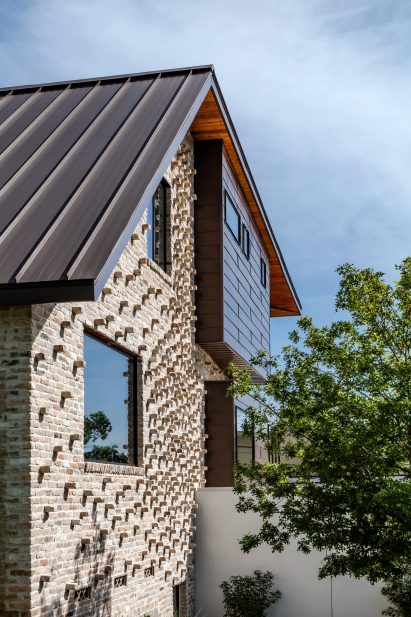 Mullet House by Matt Fajkus Architecture