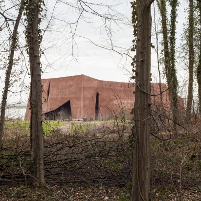 Muttenz Water Treatment Plant by Oppenheim Architecture