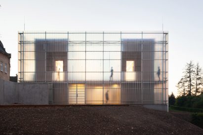 Nová Ruda kindergarten by Petr Stolín and Alena Mičeková
