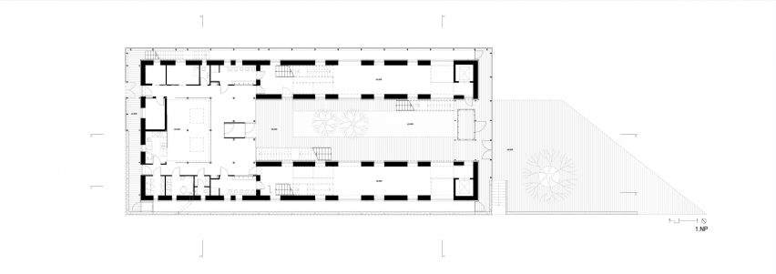 Nová Ruda kindergarten by Petr Stolín and Alena Mičeková