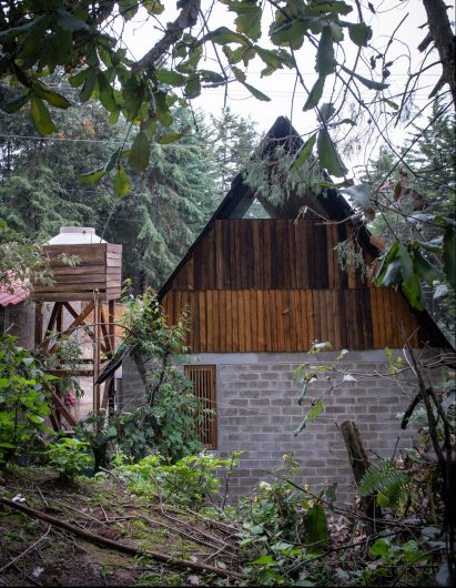 Housing in Ocuilan by Rozana Montiel