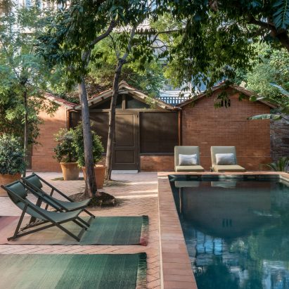 Outdoor furniture: Outdoor by Nani Marquina