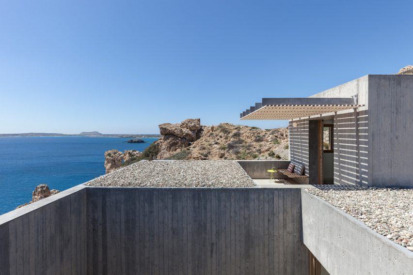 Patio House by OOAK Architects in Greece