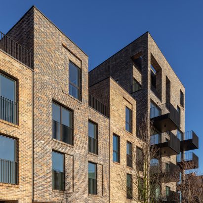 Kings Crescent by Karakusevic Carson Architects