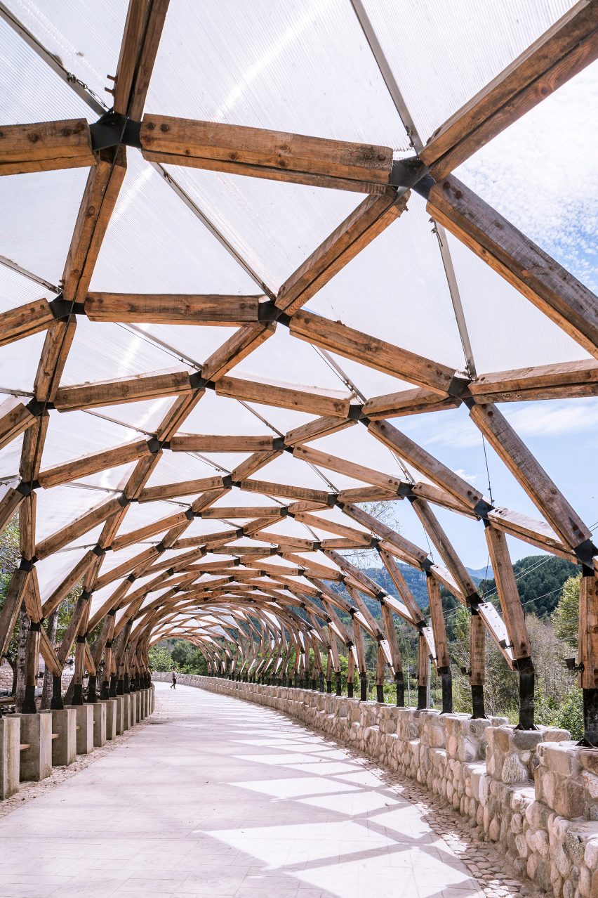 LUO Studio's Luotuowan Pergola reuses wood salvaged from traditional houses