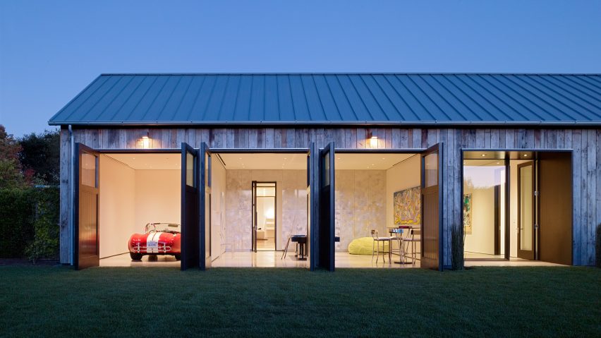 Portola Valley Barn by Walker Warner Architects