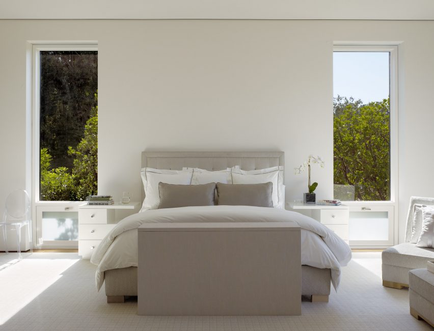 Portola Valley Barn by Walker Warner Architects