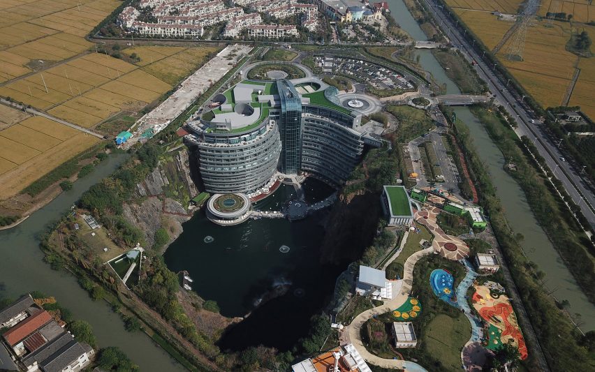 Quarry hotel: Shimao Wonderland Intercontinental Hotel in China by Jade+QA