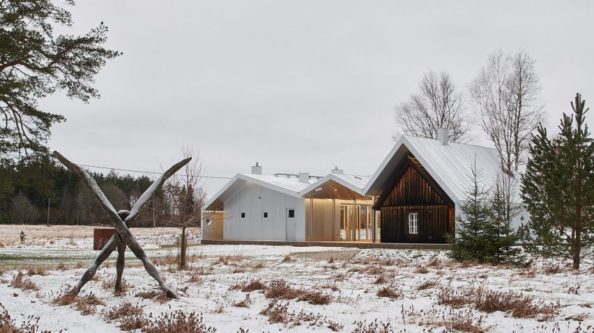 Zigzag metal roof covers new and old saunas in Estonia