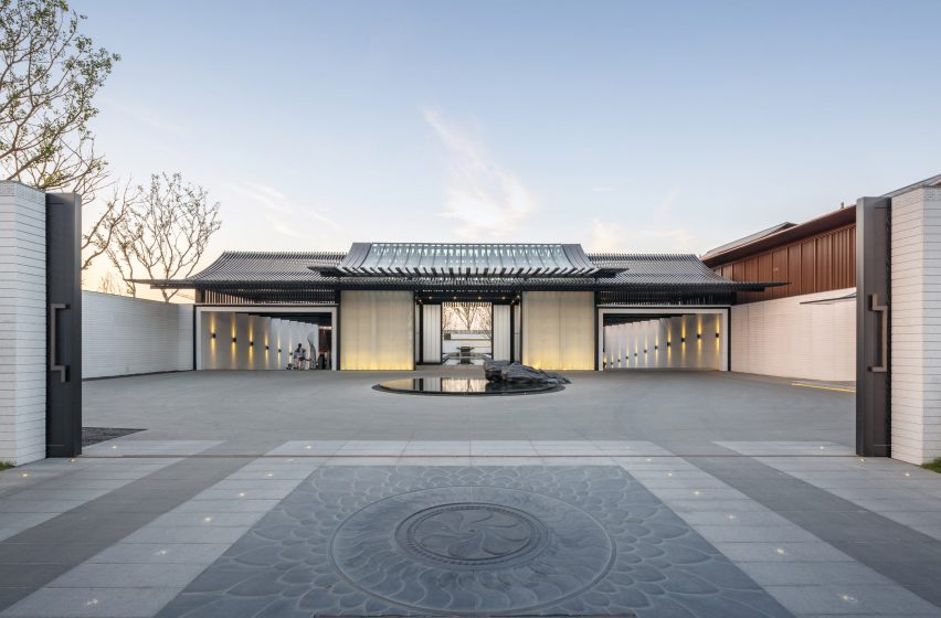 Shimao Longyin Leisure Center by Lacime Architects