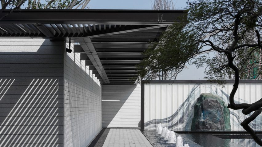 Shimao Longyin Leisure Center by Lacime Architects