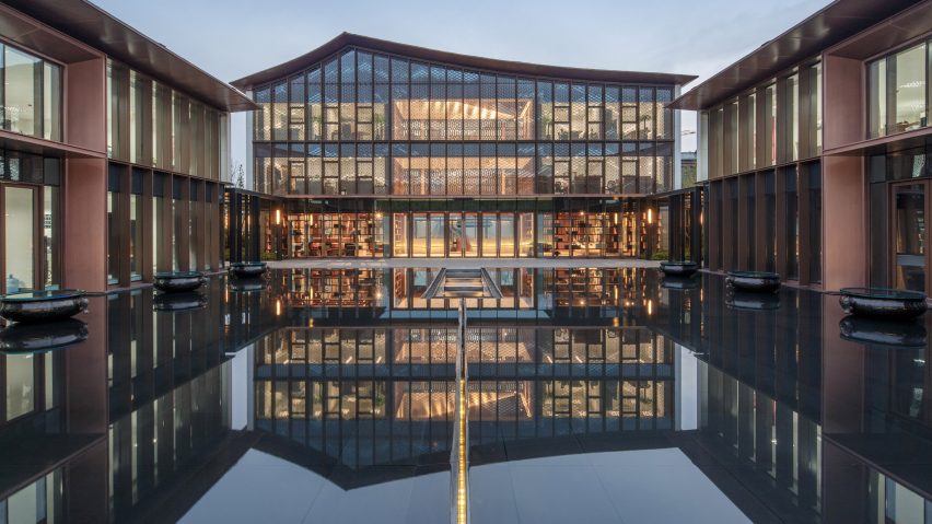 Shimao Longyin Leisure Center by Lacime Architects