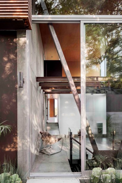 Skyline Residence by Shubin Donaldson