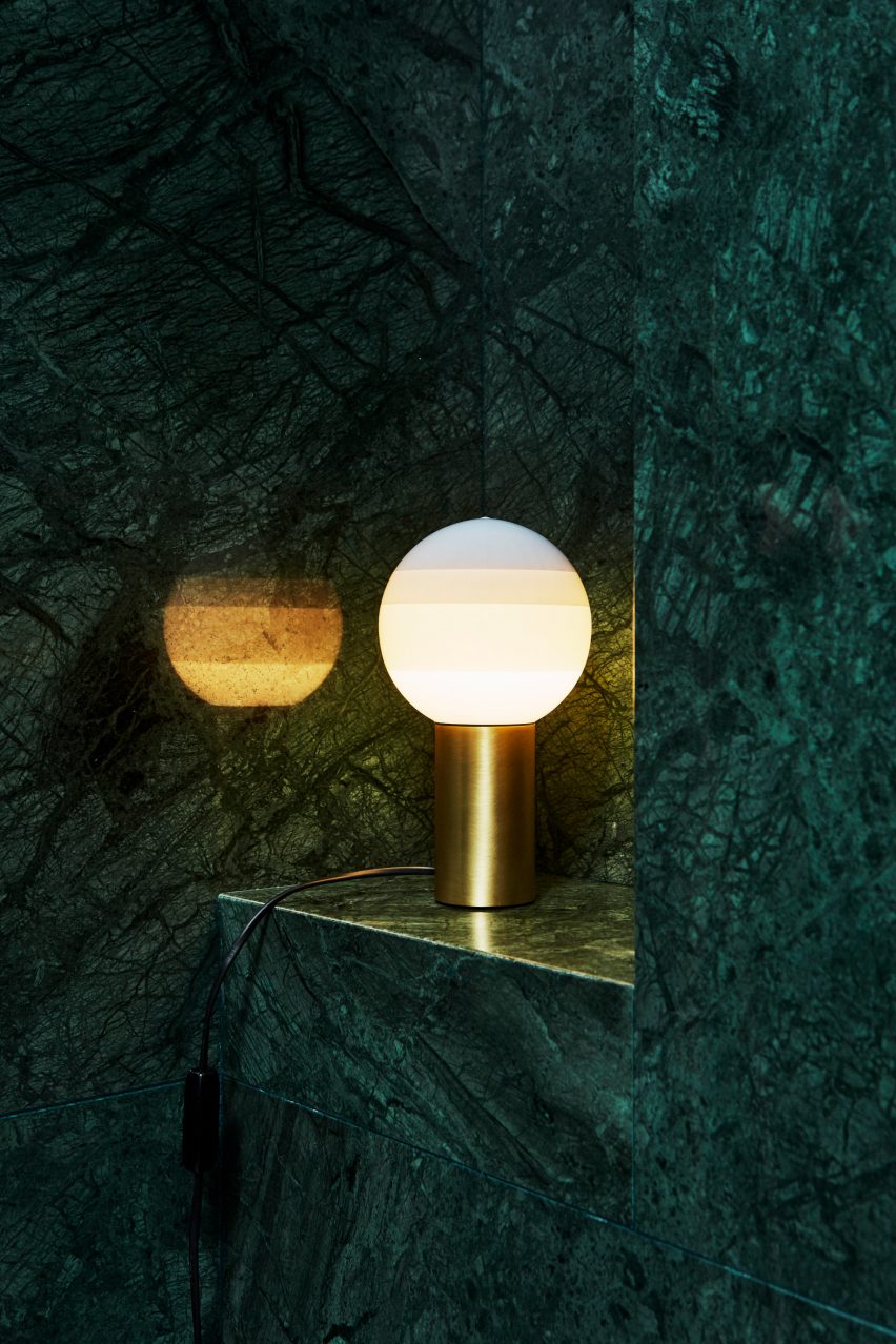 Dipping Light by Jordi Canudas