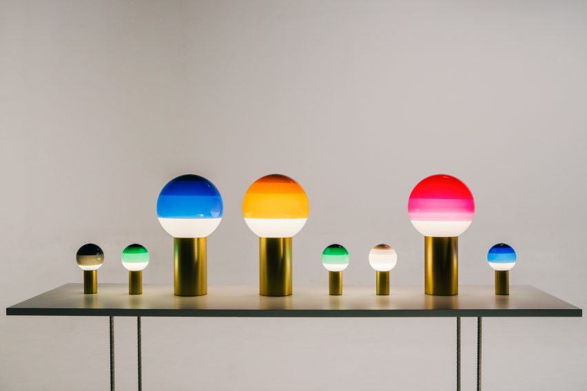 Dipping Light by Jordi Canudas