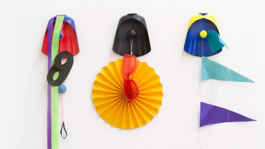 super hero hangers Constance Guisset