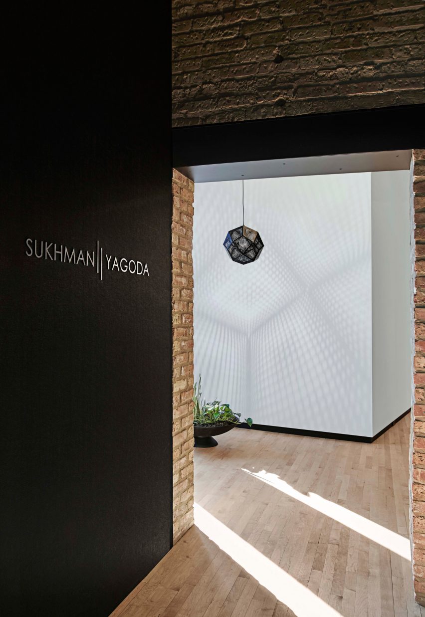 SY Offices by Vladimir Radutny Architects
