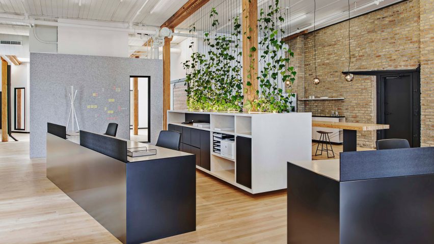 SY Offices by Vladimir Radutny Architects