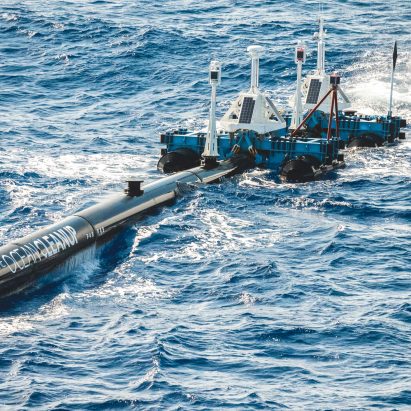 The Ocean Cleanup System 001 in the Pacific Ocean