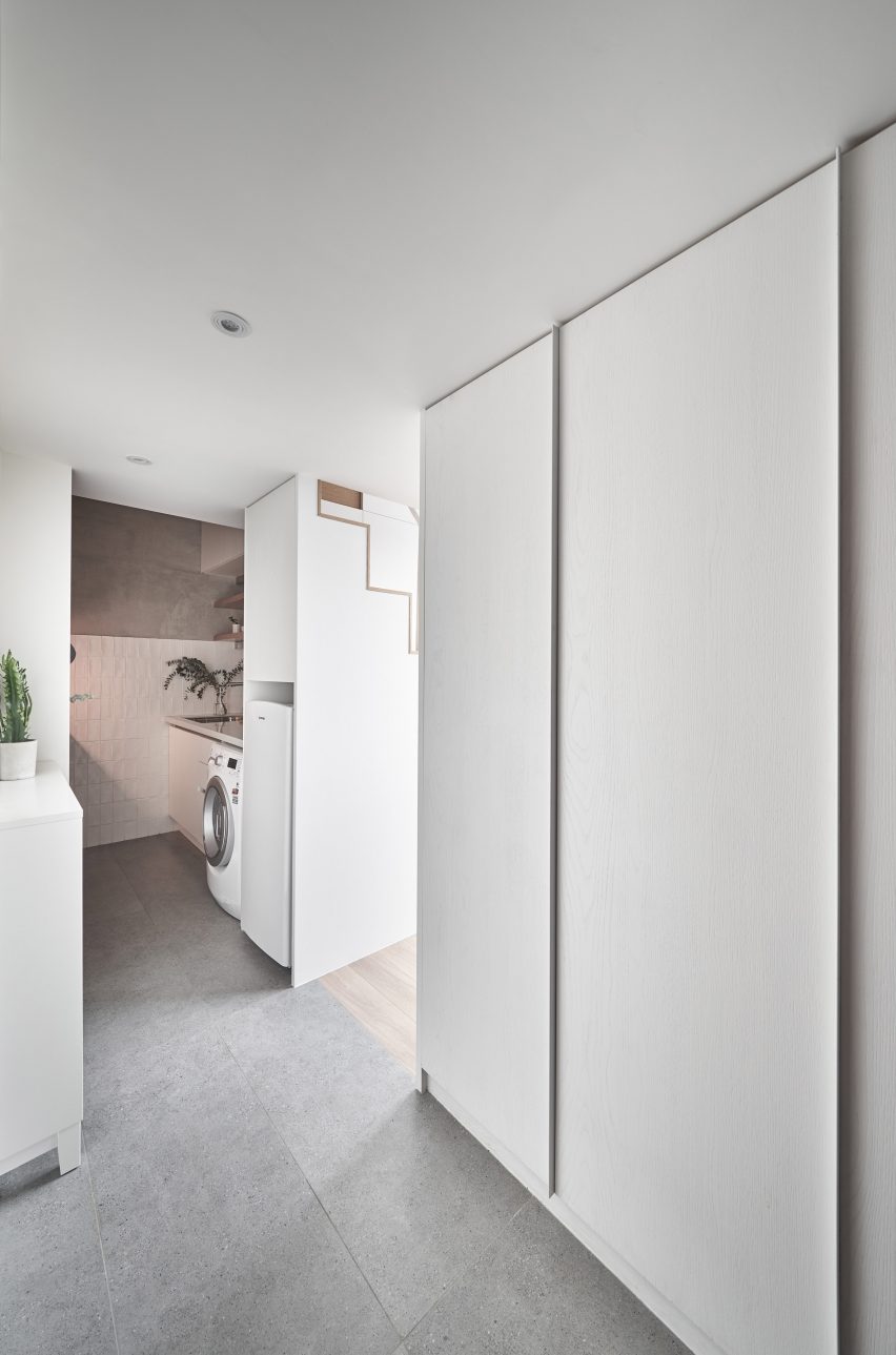 Tiny apartment by A Little Design
