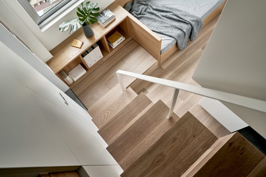 Tiny apartment by A Little Design