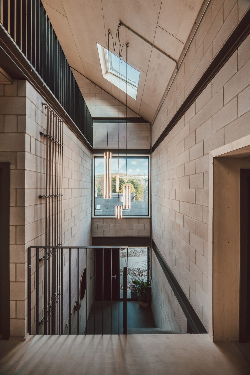 Twin-build house by Nik and Jon Daughtry in Sheffield